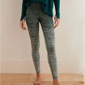 Aerie Chill Play Move Fleece Ombre Leggings Green